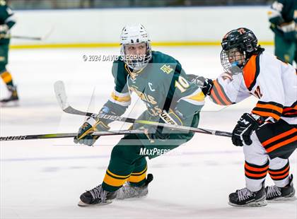 Thumbnail 1 in Morris Knolls vs. Tenafly photogallery.