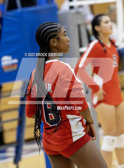 Thumbnail 3 in Lamar @ Episcopal photogallery.