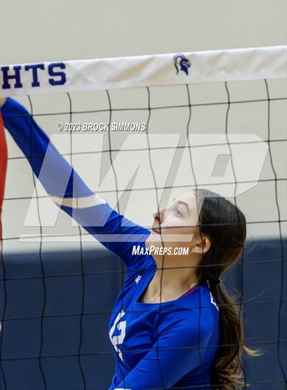 Thumbnail 3 in Lamar @ Episcopal photogallery.