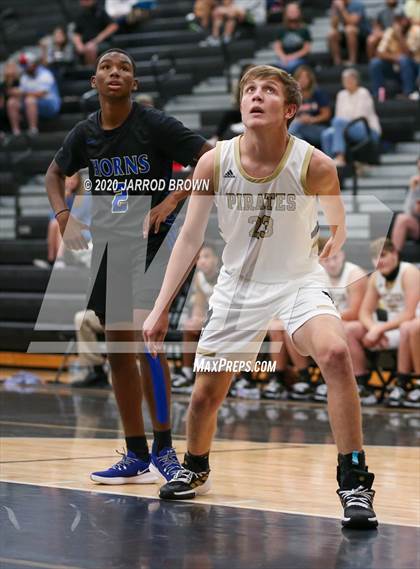 Thumbnail 3 in Hamshire-Fannett @ Vidor photogallery.