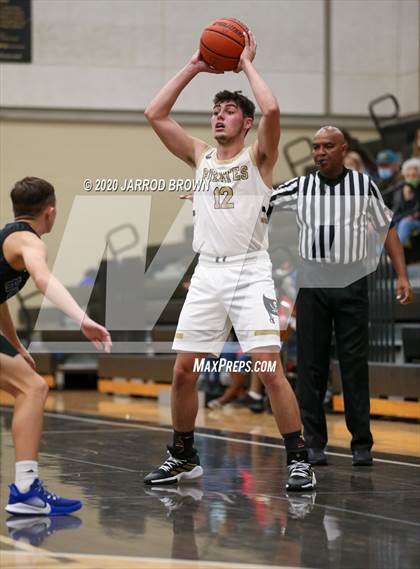 Thumbnail 3 in Hamshire-Fannett @ Vidor photogallery.