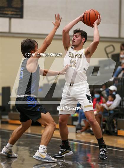 Thumbnail 2 in Hamshire-Fannett @ Vidor photogallery.