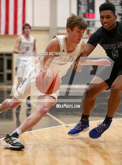 Thumbnail 3 in Hamshire-Fannett @ Vidor photogallery.