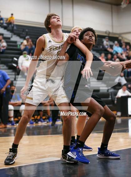 Thumbnail 1 in Hamshire-Fannett @ Vidor photogallery.