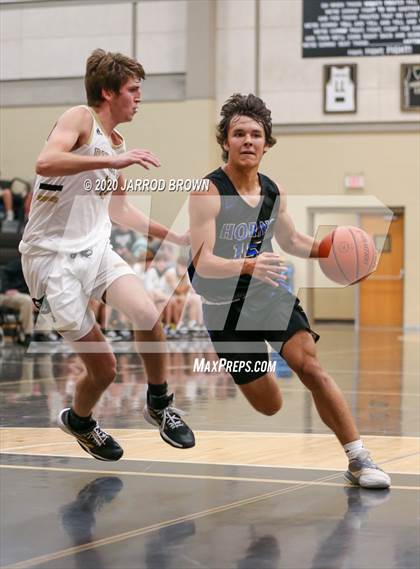 Thumbnail 1 in Hamshire-Fannett @ Vidor photogallery.
