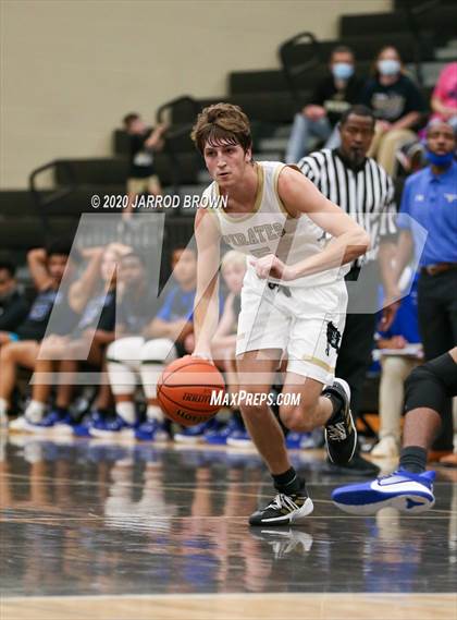 Thumbnail 1 in Hamshire-Fannett @ Vidor photogallery.