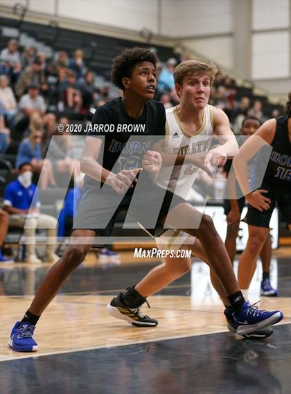 Thumbnail 1 in Hamshire-Fannett @ Vidor photogallery.