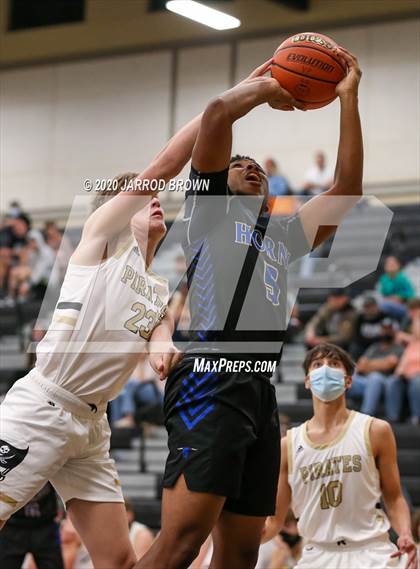 Thumbnail 2 in Hamshire-Fannett @ Vidor photogallery.