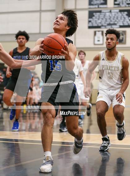 Thumbnail 2 in Hamshire-Fannett @ Vidor photogallery.