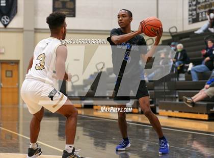 Thumbnail 3 in Hamshire-Fannett @ Vidor photogallery.