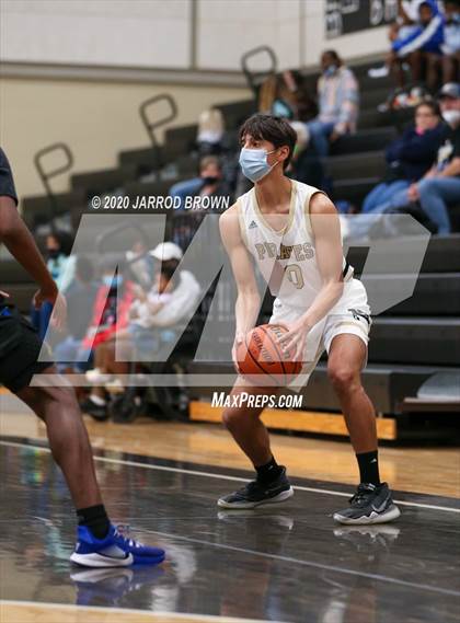 Thumbnail 1 in Hamshire-Fannett @ Vidor photogallery.