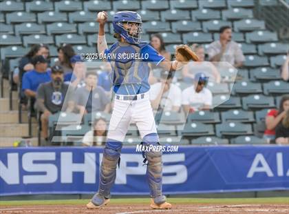 Thumbnail 3 in Valley Union vs Bagdad (AIA 1A Semifinal) photogallery.