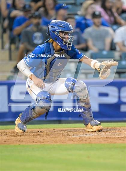 Thumbnail 2 in Valley Union vs Bagdad (AIA 1A Semifinal) photogallery.
