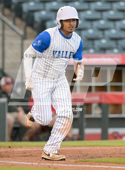 Thumbnail 1 in Valley Union vs Bagdad (AIA 1A Semifinal) photogallery.