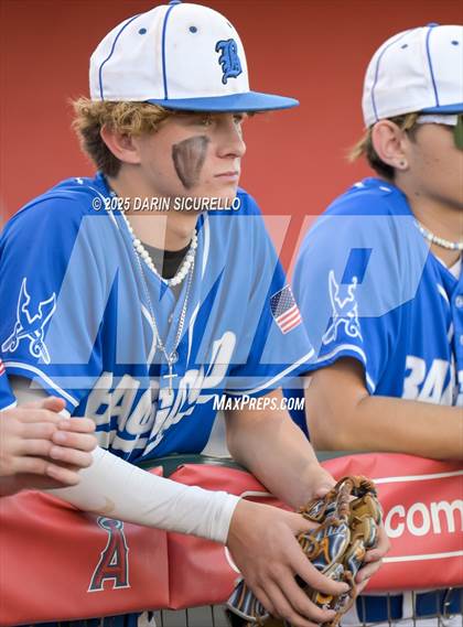 Thumbnail 2 in Valley Union vs Bagdad (AIA 1A Semifinal) photogallery.