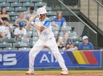 Thumbnail 1 in Valley Union vs Bagdad (AIA 1A Semifinal) photogallery.