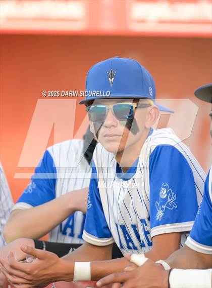 Thumbnail 1 in Valley Union vs Bagdad (AIA 1A Semifinal) photogallery.