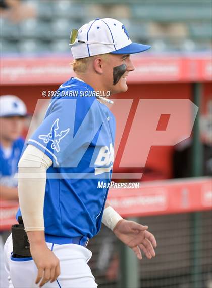 Thumbnail 3 in Valley Union vs Bagdad (AIA 1A Semifinal) photogallery.