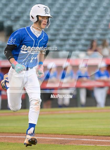 Thumbnail 2 in Valley Union vs Bagdad (AIA 1A Semifinal) photogallery.