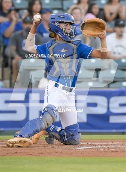 Thumbnail 1 in Valley Union vs Bagdad (AIA 1A Semifinal) photogallery.