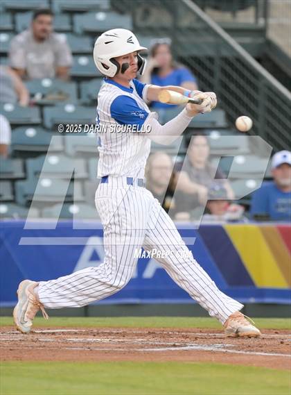 Thumbnail 2 in Valley Union vs Bagdad (AIA 1A Semifinal) photogallery.