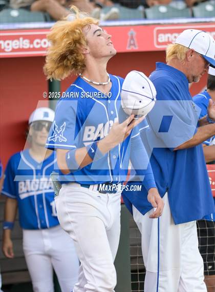 Thumbnail 3 in Valley Union vs Bagdad (AIA 1A Semifinal) photogallery.