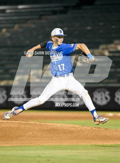 Thumbnail 3 in Valley Union vs Bagdad (AIA 1A Semifinal) photogallery.