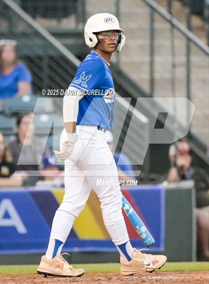 Thumbnail 2 in Valley Union vs Bagdad (AIA 1A Semifinal) photogallery.