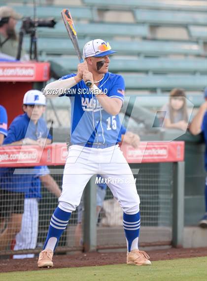 Thumbnail 2 in Valley Union vs Bagdad (AIA 1A Semifinal) photogallery.