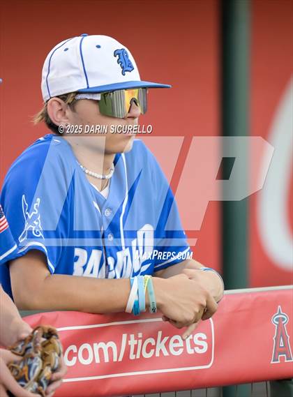 Thumbnail 3 in Valley Union vs Bagdad (AIA 1A Semifinal) photogallery.