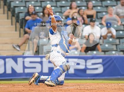 Thumbnail 3 in Valley Union vs Bagdad (AIA 1A Semifinal) photogallery.