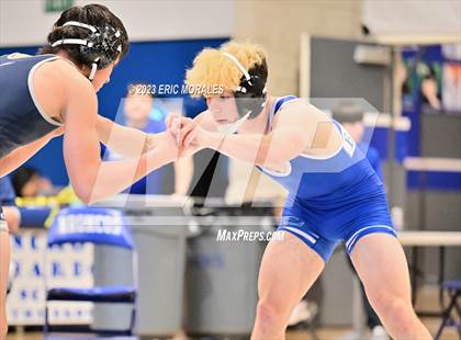 Thumbnail 2 in CIF SDS Division I Championship photogallery.