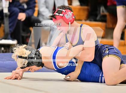 Thumbnail 3 in CIF SDS Division I Championship photogallery.