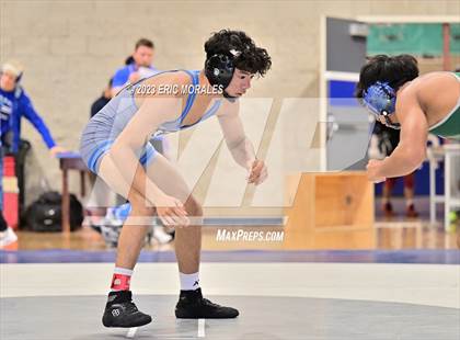 Thumbnail 3 in CIF SDS Division I Championship photogallery.