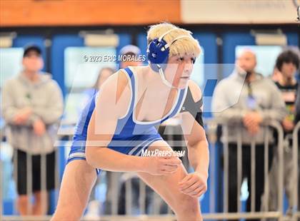 Thumbnail 3 in CIF SDS Division I Championship photogallery.