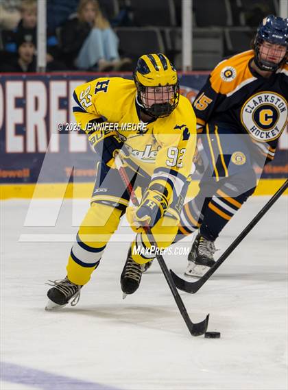 Thumbnail 2 in Hartland vs Clarkston (KV Thanksgiving Invite Championship) photogallery.