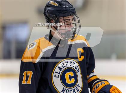 Thumbnail 3 in Hartland vs Clarkston (KV Thanksgiving Invite Championship) photogallery.