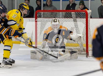 Thumbnail 3 in Hartland vs Clarkston (KV Thanksgiving Invite Championship) photogallery.