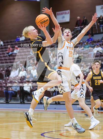 Thumbnail 3 in Union vs. Ogden (UHSAA 3A Quarterfinal) photogallery.