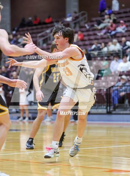 Thumbnail 3 in Union vs. Ogden (UHSAA 3A Quarterfinal) photogallery.