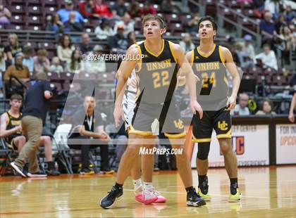 Thumbnail 2 in Union vs. Ogden (UHSAA 3A Quarterfinal) photogallery.