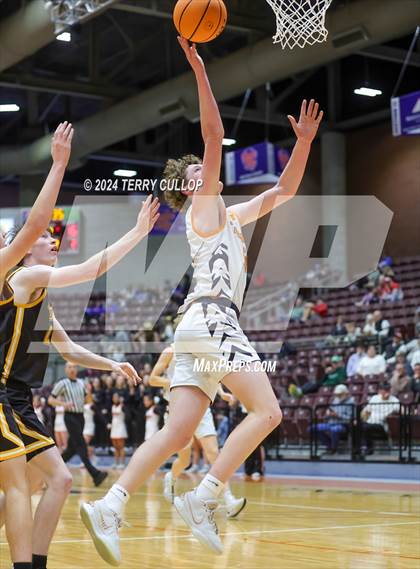 Thumbnail 1 in Union vs. Ogden (UHSAA 3A Quarterfinal) photogallery.