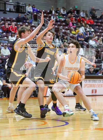 Thumbnail 3 in Union vs. Ogden (UHSAA 3A Quarterfinal) photogallery.