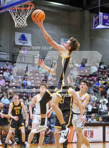 Thumbnail 3 in Union vs. Ogden (UHSAA 3A Quarterfinal) photogallery.
