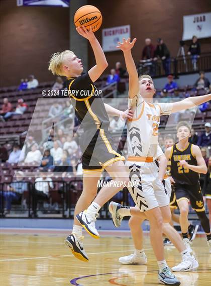 Thumbnail 1 in Union vs. Ogden (UHSAA 3A Quarterfinal) photogallery.