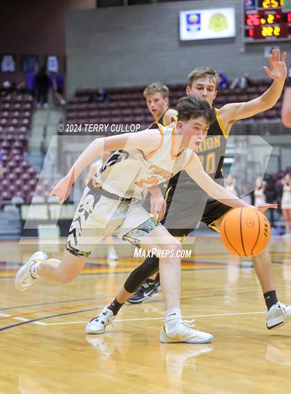 Thumbnail 3 in Union vs. Ogden (UHSAA 3A Quarterfinal) photogallery.