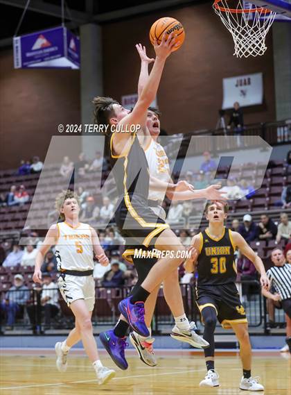 Thumbnail 1 in Union vs. Ogden (UHSAA 3A Quarterfinal) photogallery.
