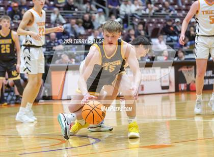 Thumbnail 3 in Union vs. Ogden (UHSAA 3A Quarterfinal) photogallery.