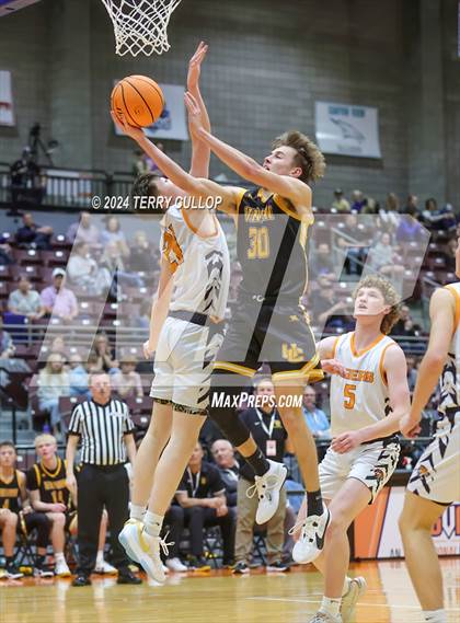 Thumbnail 1 in Union vs. Ogden (UHSAA 3A Quarterfinal) photogallery.