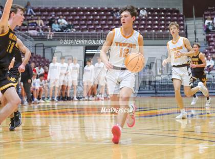 Thumbnail 1 in Union vs. Ogden (UHSAA 3A Quarterfinal) photogallery.